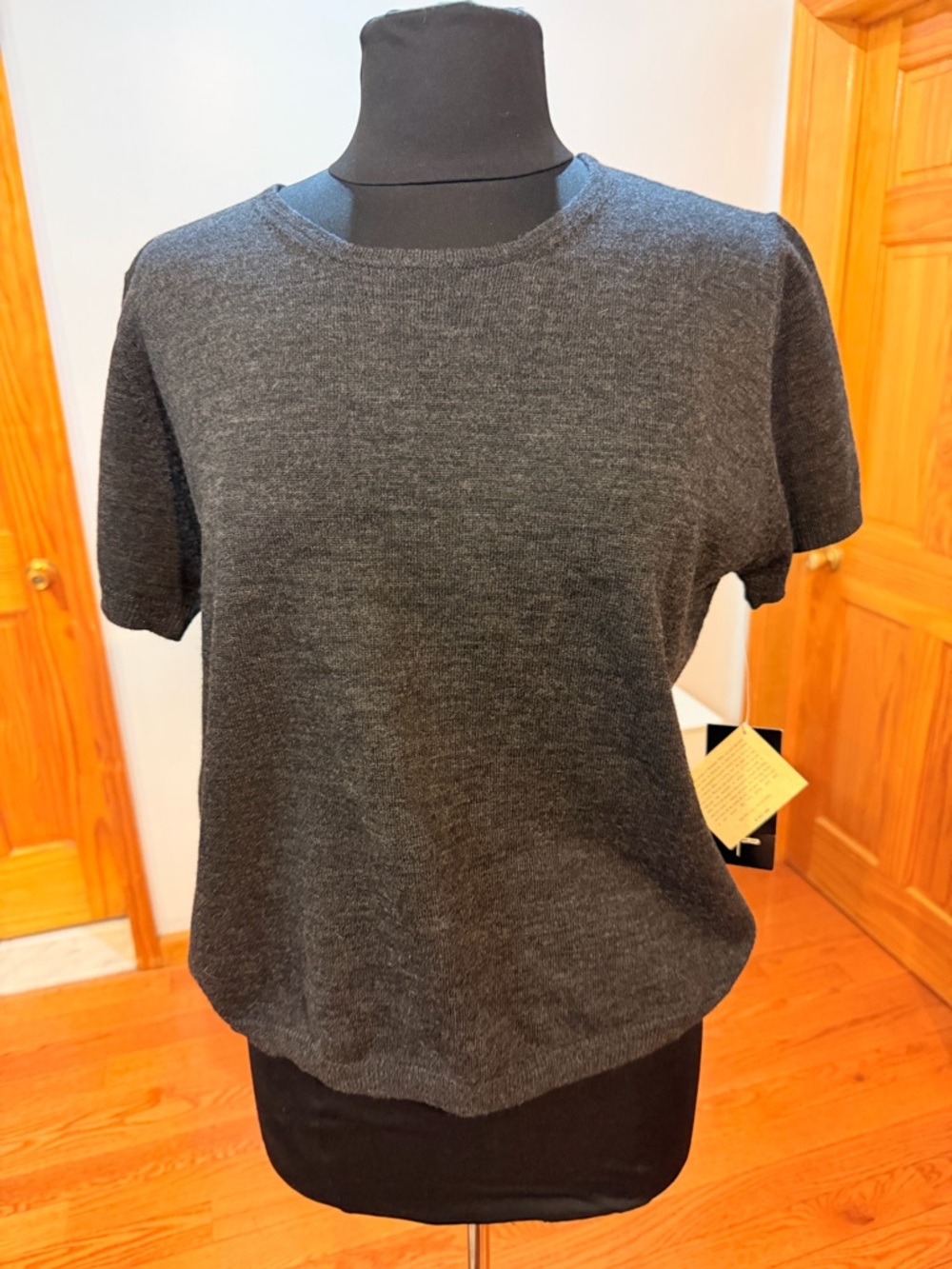 NWT AMBER STONE 100%Pure New wool Charcoal Knit Short-Sleeve Sweater Size XL